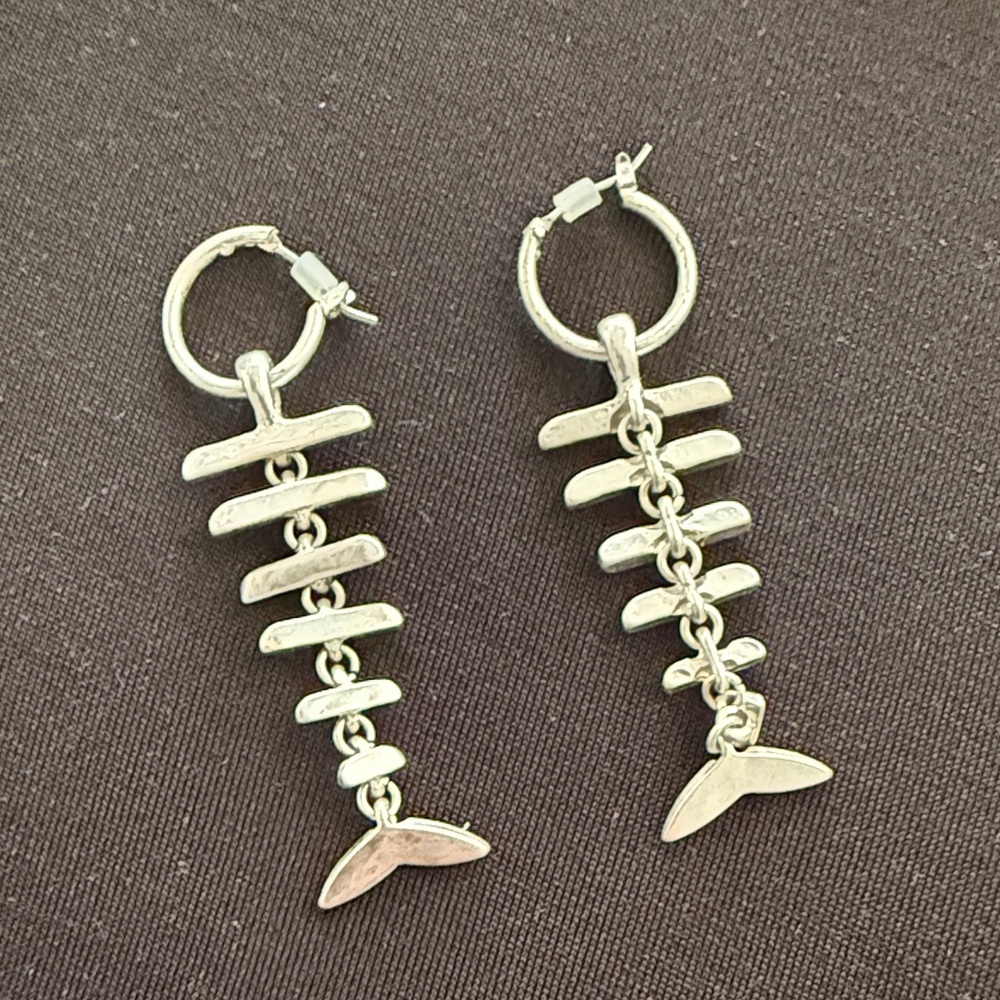 Silver Fishbone Earrings